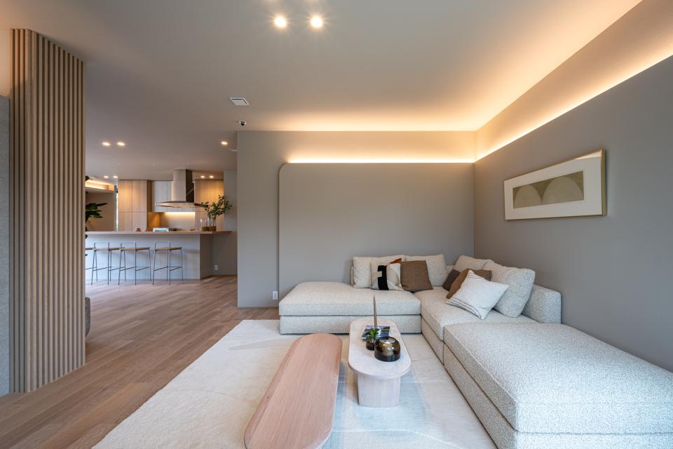 落ち着いた雰囲気の大空間リビング