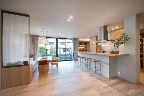 お料理中も会話が弾みそうなキッチン